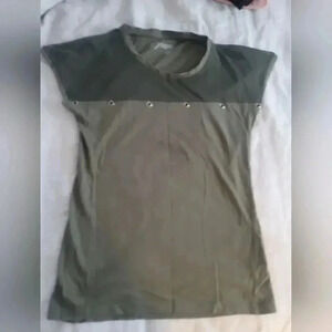 Olive green short sleeves top